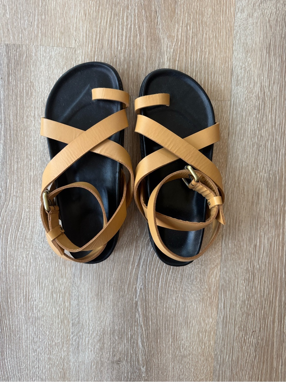 Liberté Bronte Sandals - Picture 5 of 7